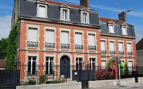 Chambre D'Hotes L'Ambroise